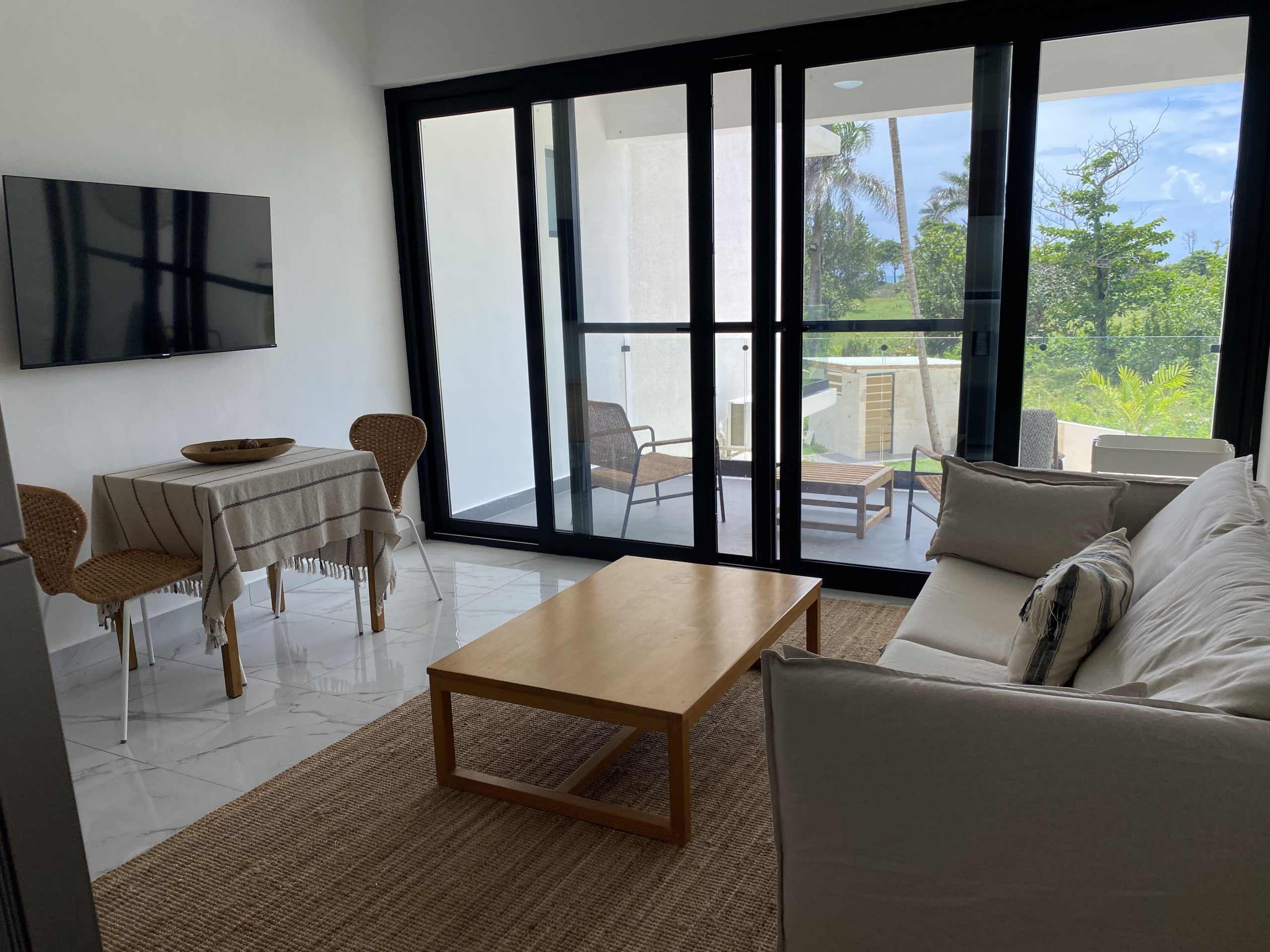 FULLY EQUIPPED STUDIO FOR SALE IN ENCUENTRO BEACH