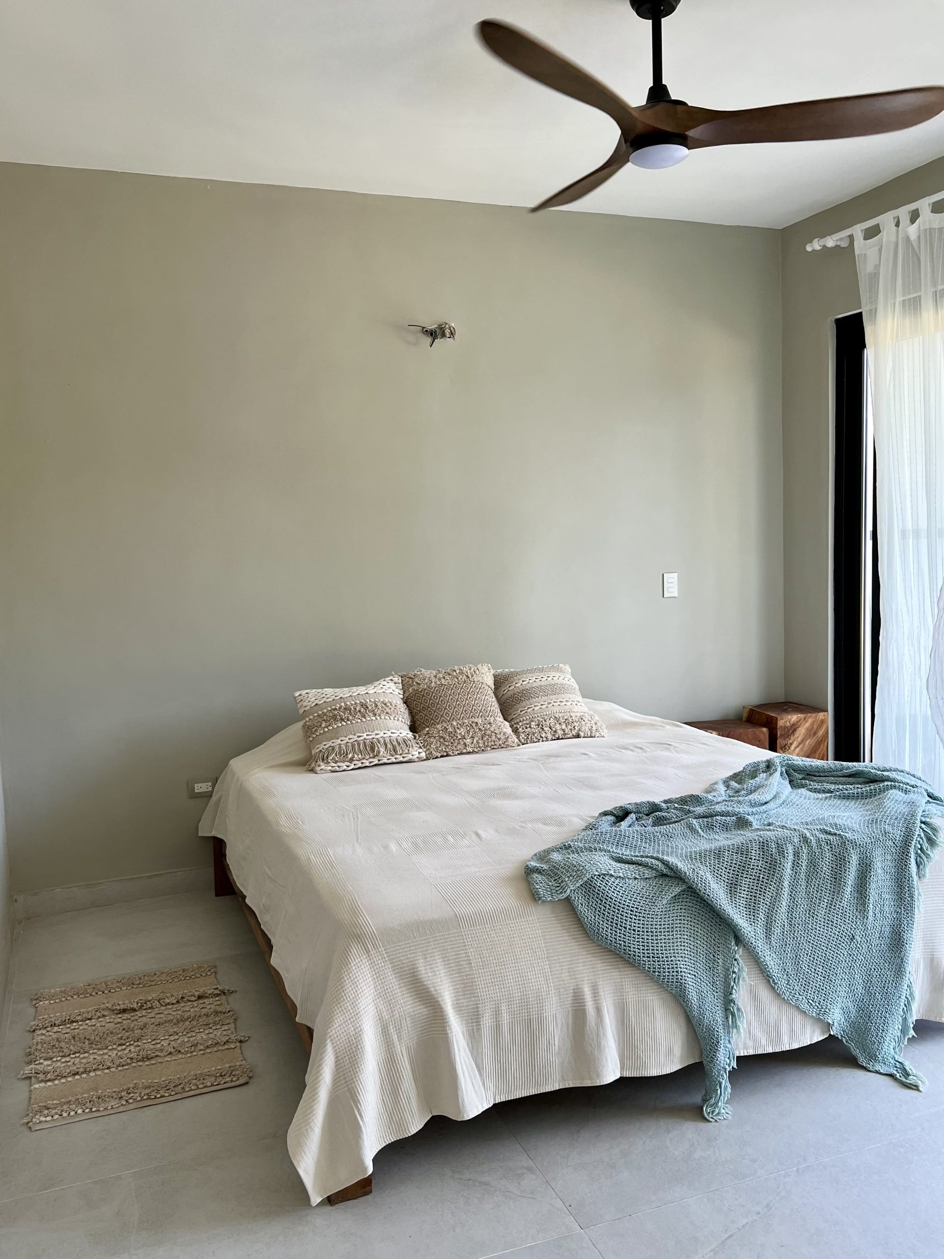 Modern 1-Bedroom Condo for Sale in Encuentro