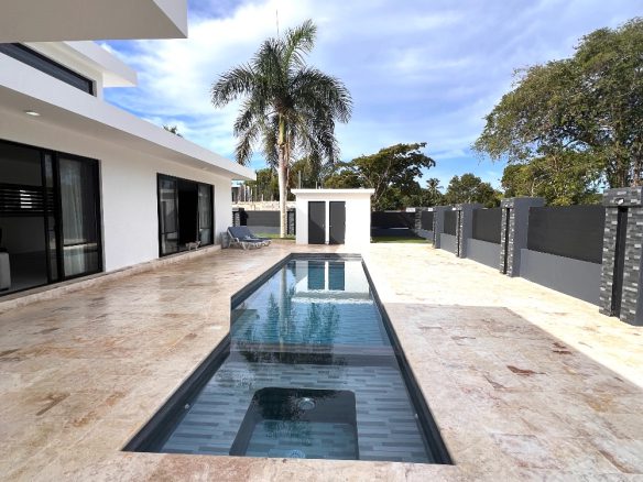 For Sale: 3-Bedroom Villa in La Mulata, Sosúa, Dominican Republic 🏡🌴