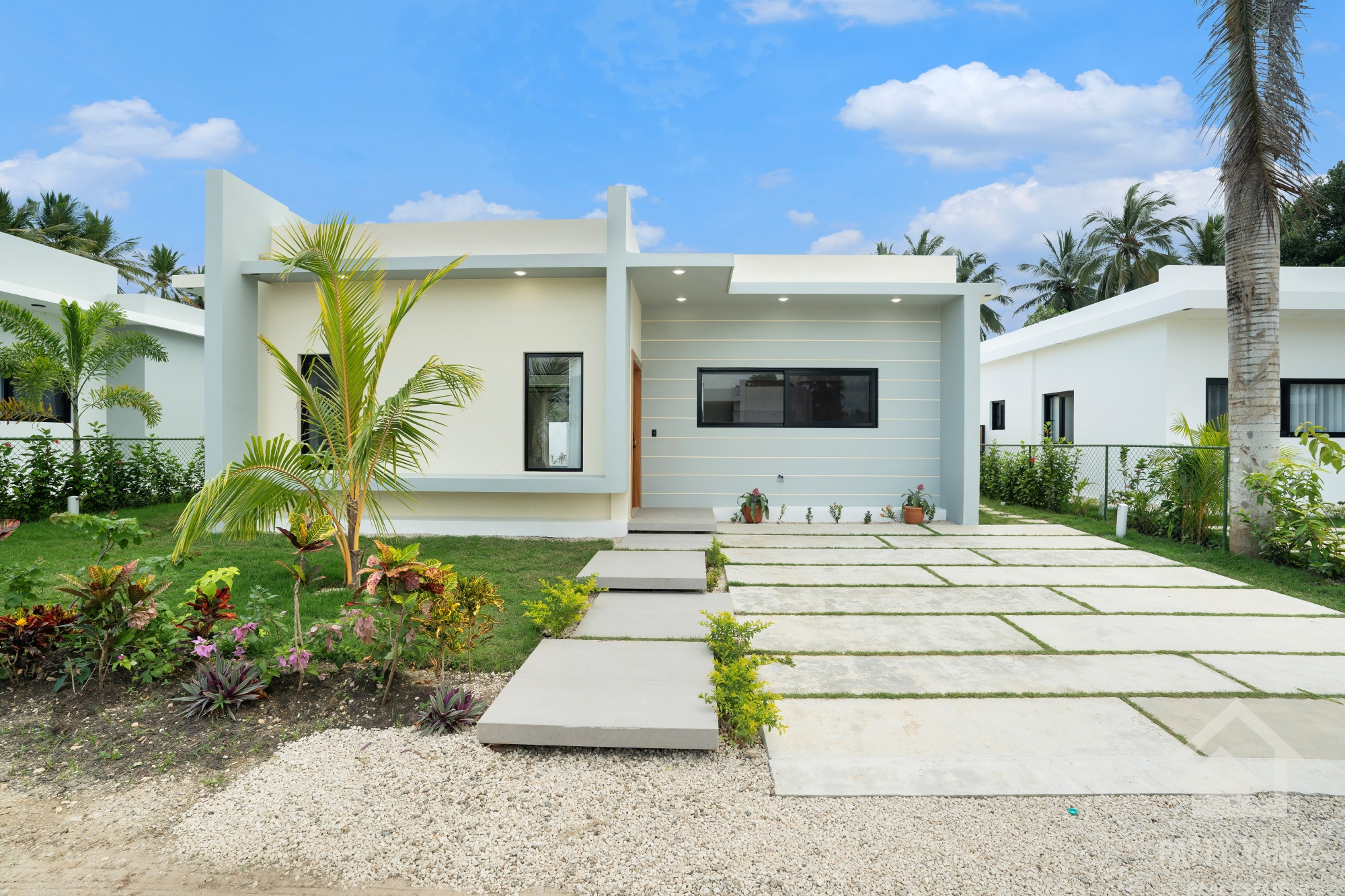 Nuevas villas en Kite Beach, Cabarete, en una urbanización cerrada