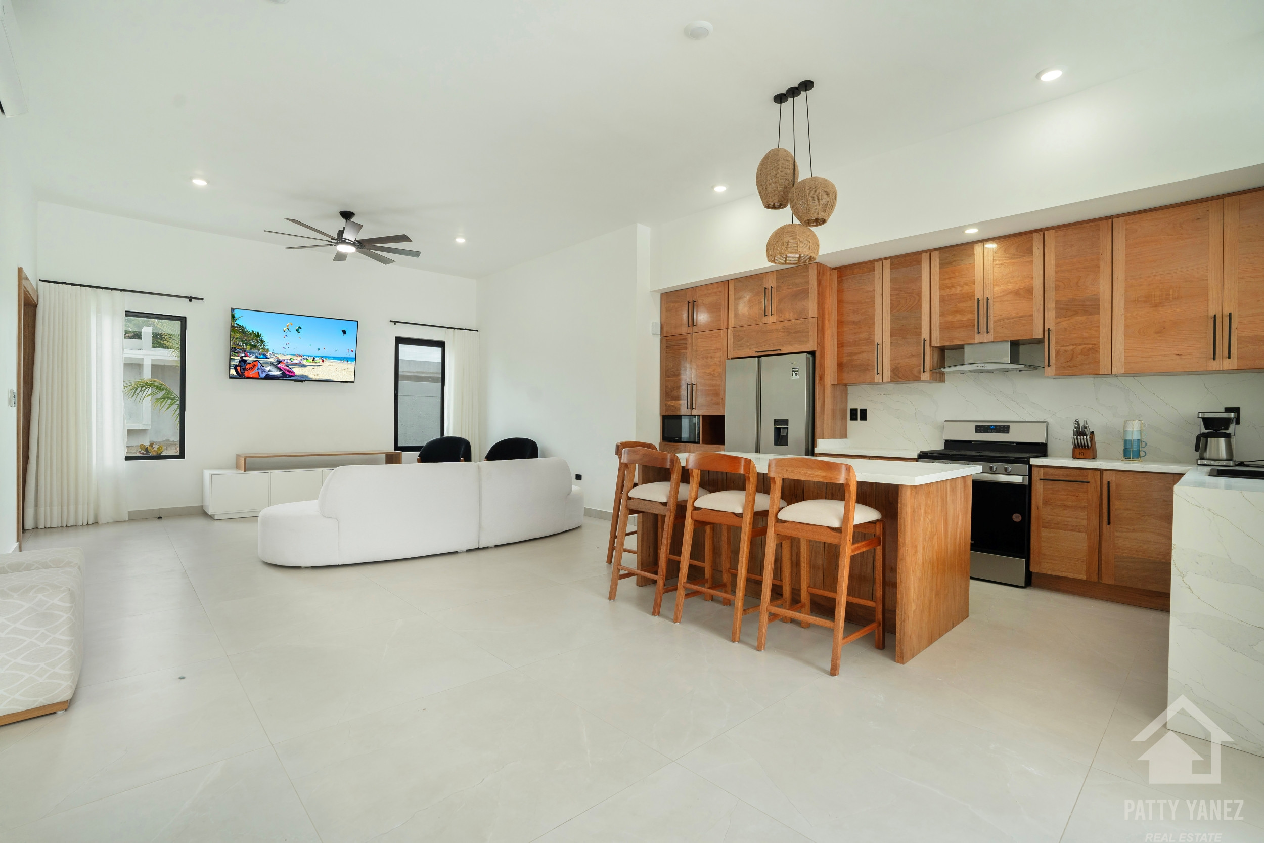 Nuevas villas en Kite Beach, Cabarete, en una urbanización cerrada