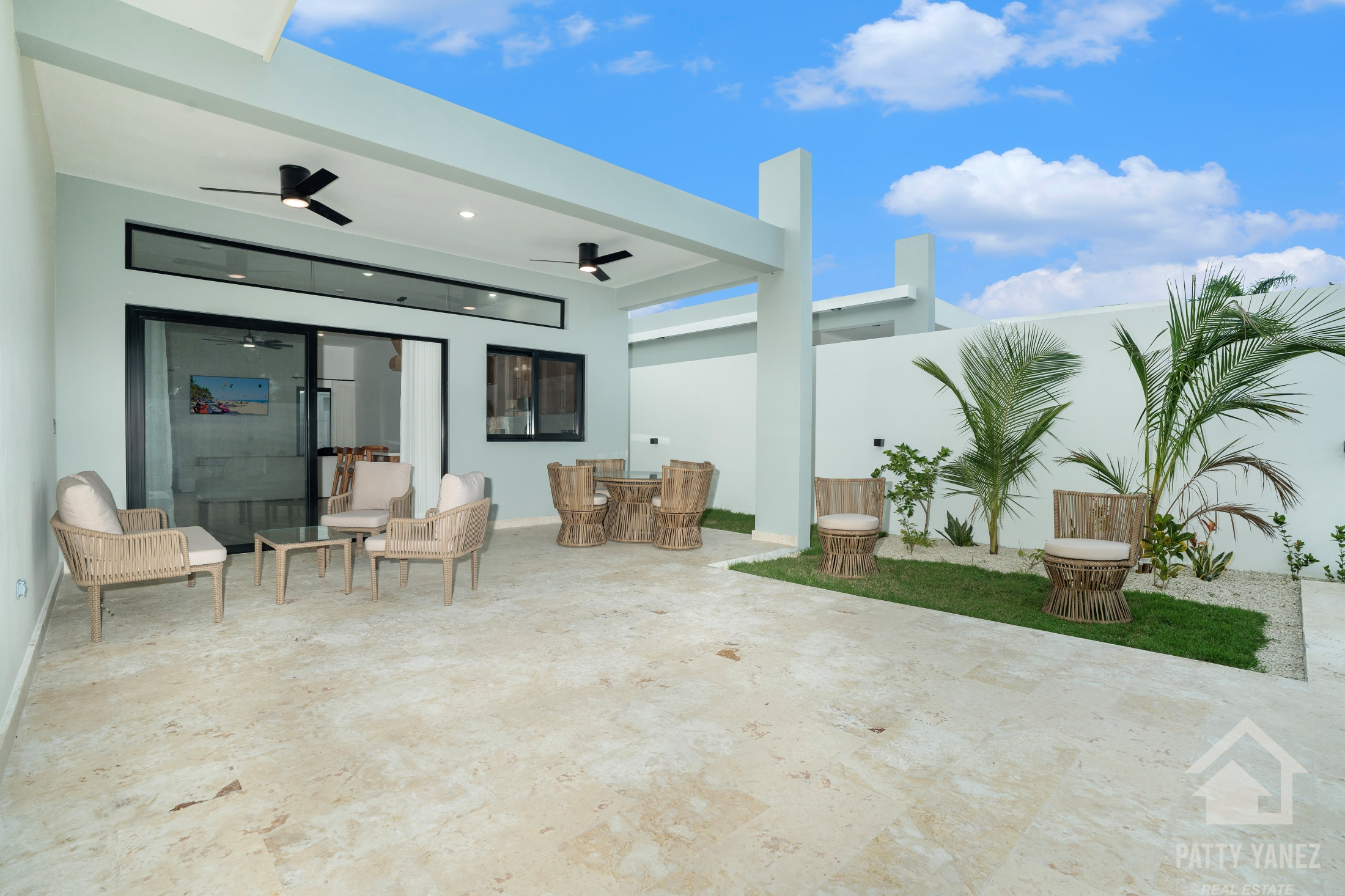 DSC02662x Nuevas villas en Kite Beach, Cabarete, en una urbanización cerrada