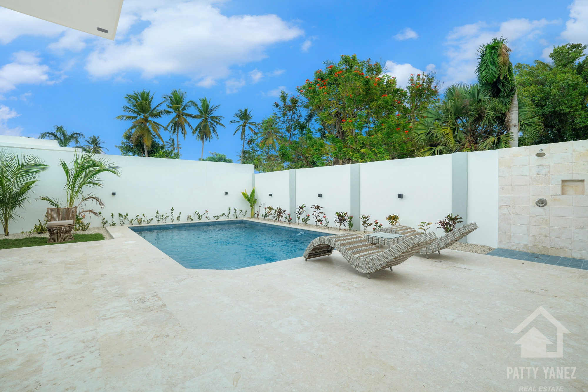 Nuevas villas en Kite Beach, Cabarete, en una urbanización cerrada