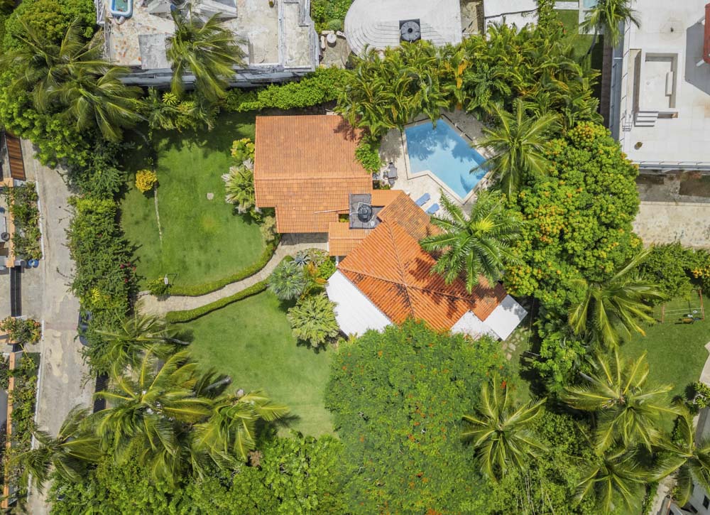 Oceanview 3-Bedroom Villa on a Prime Lot in Playa Encuentro