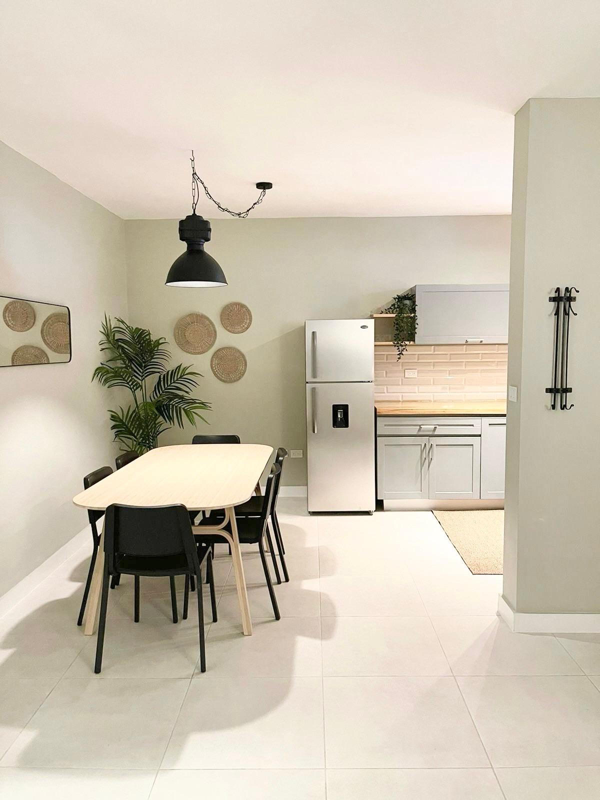 Apartamento moderno en Encuentro: ¡totalmente amueblado y listo para entrar a vivir!