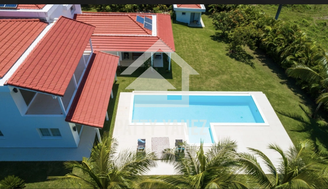 Villa de lujo en venta cerca de la playa, vivienda de 5 dormitorios