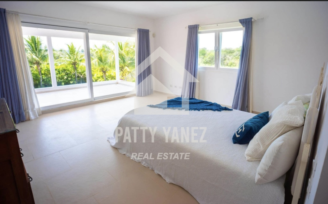 Villa de lujo en venta cerca de la playa, vivienda de 5 dormitorios