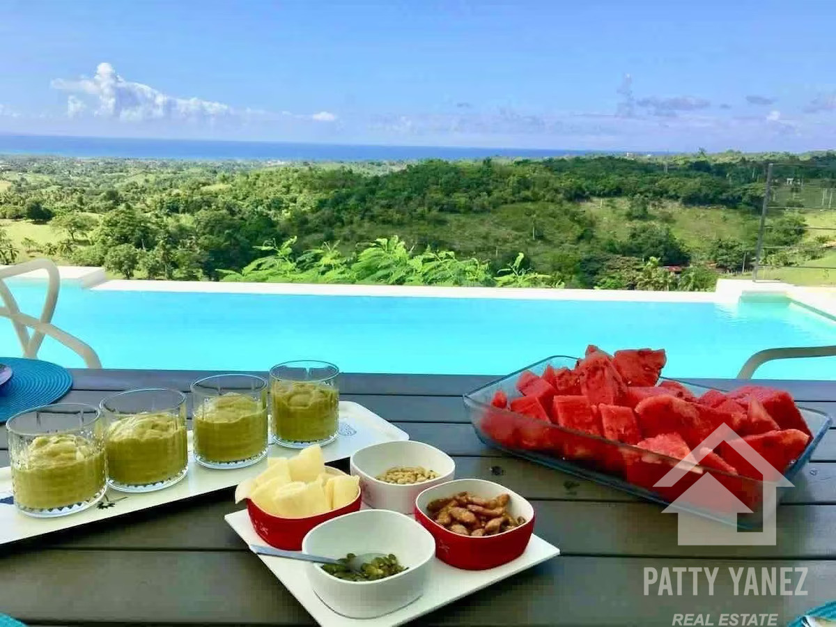 Impresionante villa con vista al mar en venta en Río San Juan, República Dominicana