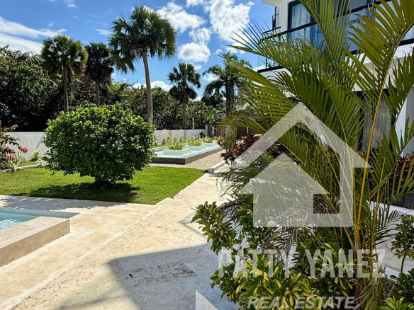 Modern 1-Bedroom Condo for Sale in Encuentro