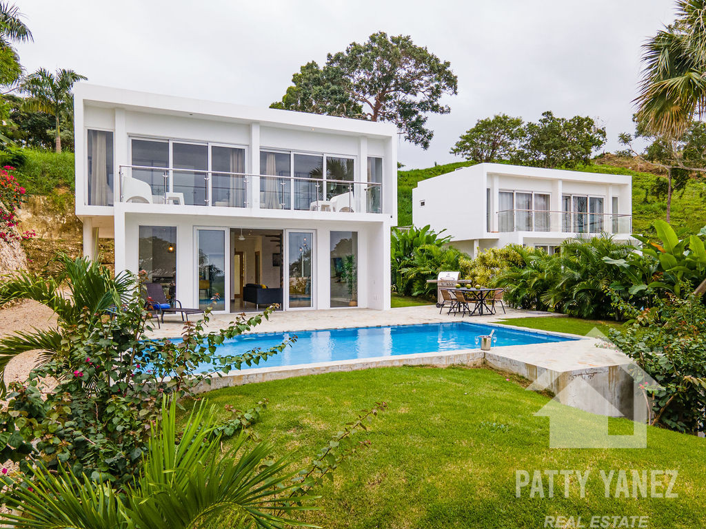 La elegancia tropical te espera en Casa Sueño: villa en venta cerca de Sosúa y Cabarete