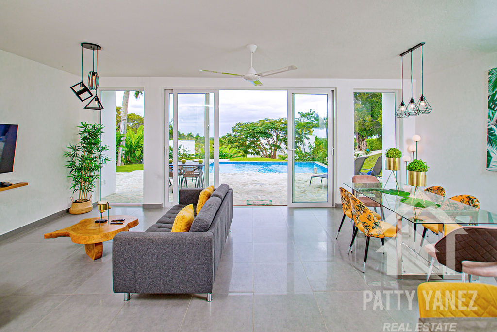 La elegancia tropical te espera en Casa Sueño: villa en venta cerca de Sosúa y Cabarete