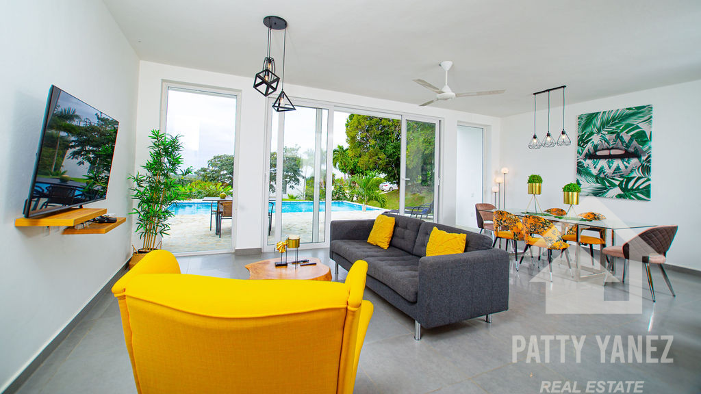 La elegancia tropical te espera en Casa Sueño: villa en venta cerca de Sosúa y Cabarete