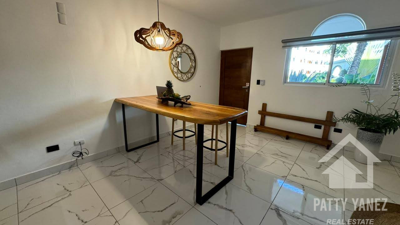 Se vende departamento amueblado de 1 dormitorio cerca de Playa Encuentro