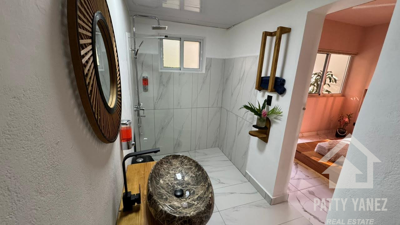 Se vende departamento amueblado de 1 dormitorio cerca de Playa Encuentro