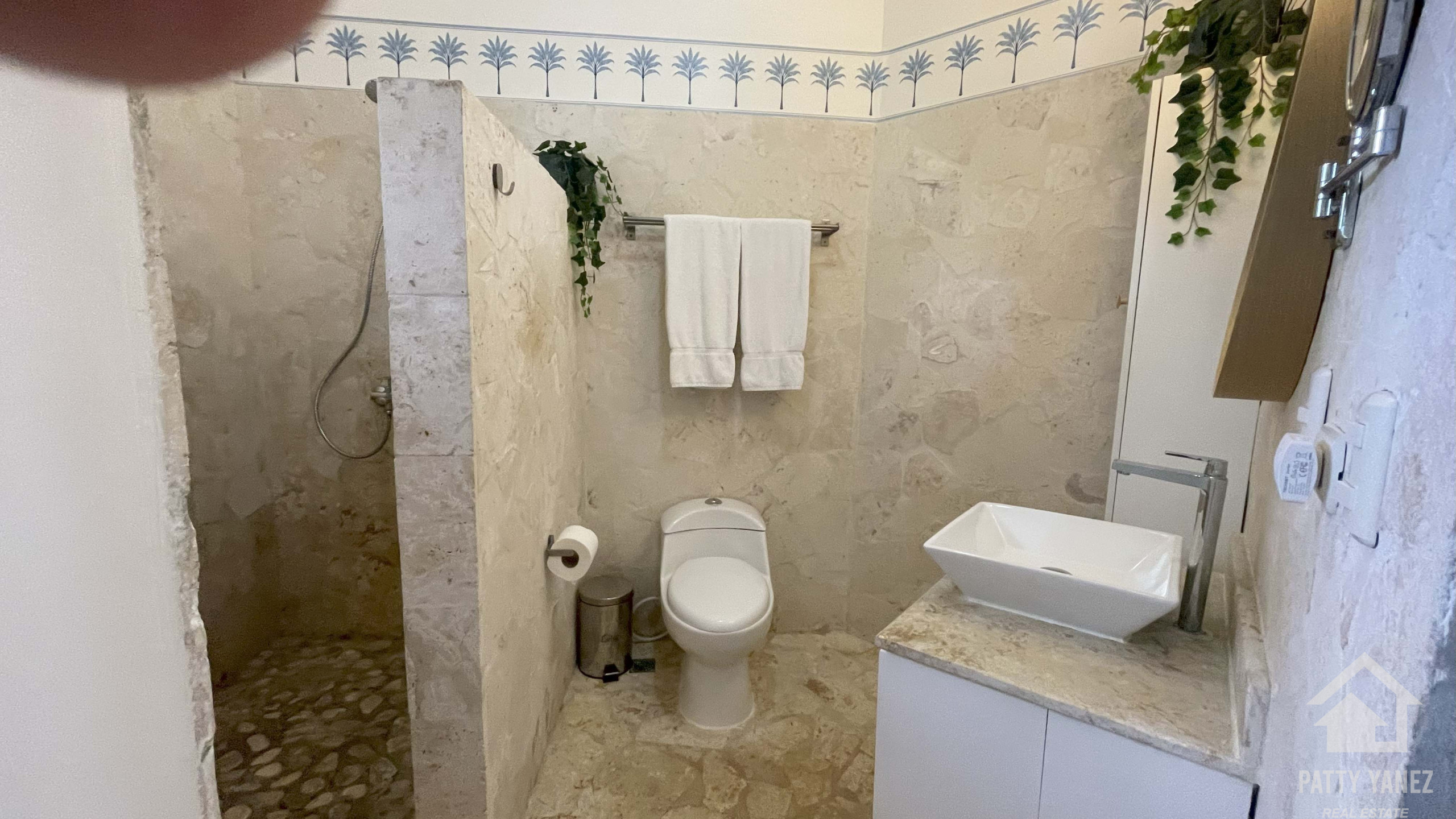 Bed & Breakfast Studio Complex for Sale Near the Ocean