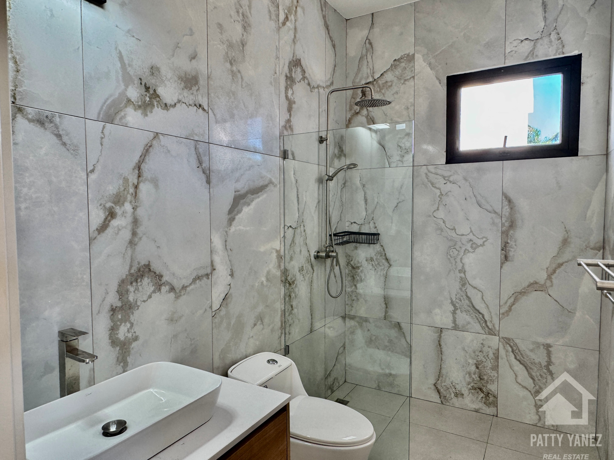 Luxury 3-Bedroom Villa for Sale in Gated Community Near the Beach – Dominican Republic