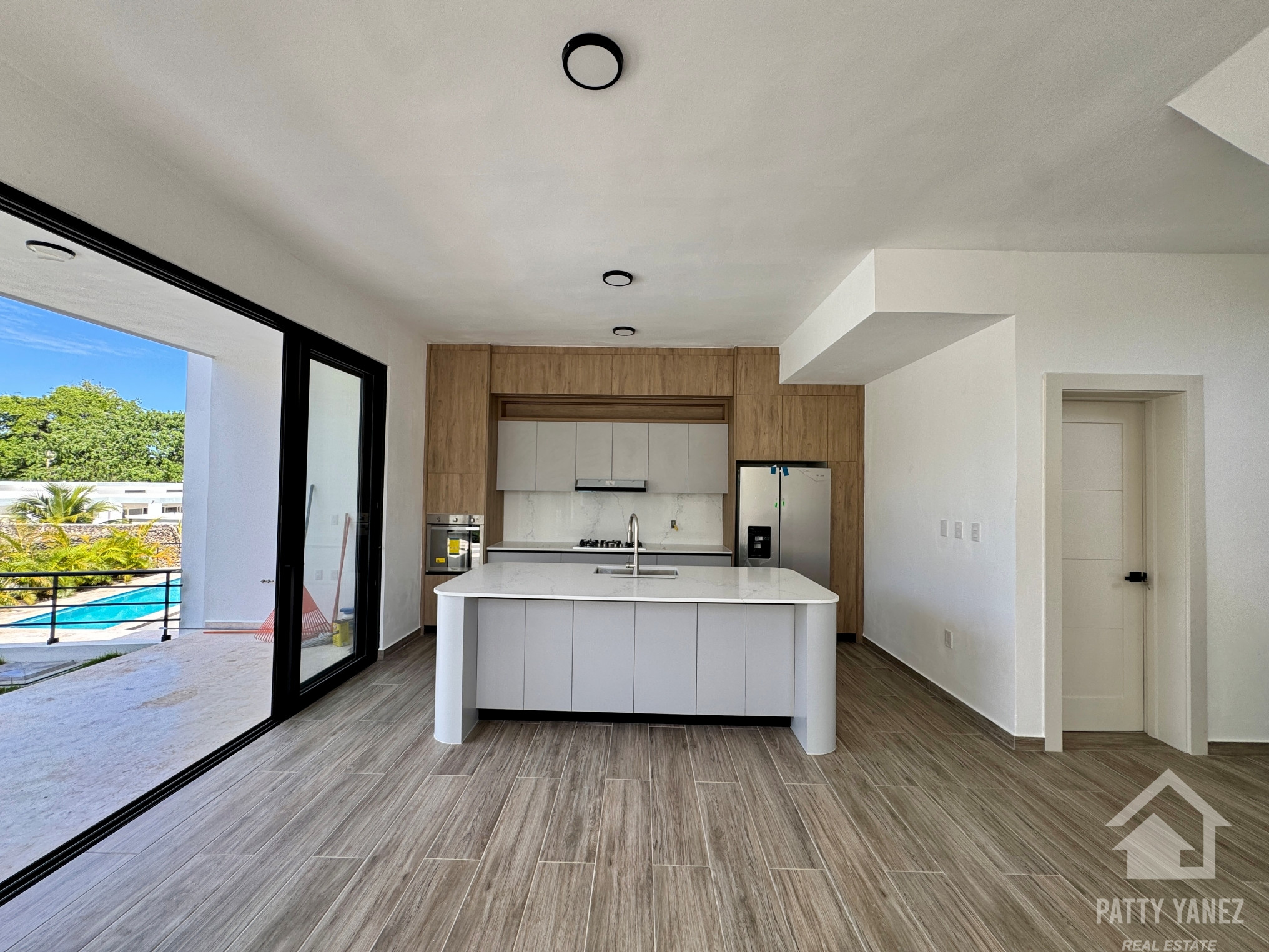 Luxury 3-Bedroom Villa for Sale in Gated Community Near the Beach – Dominican Republic