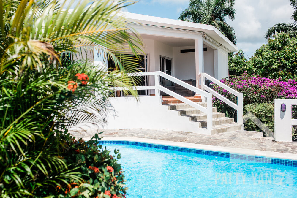 3-Bedroom Oceanview Villa in Playa Grande, Cabrera