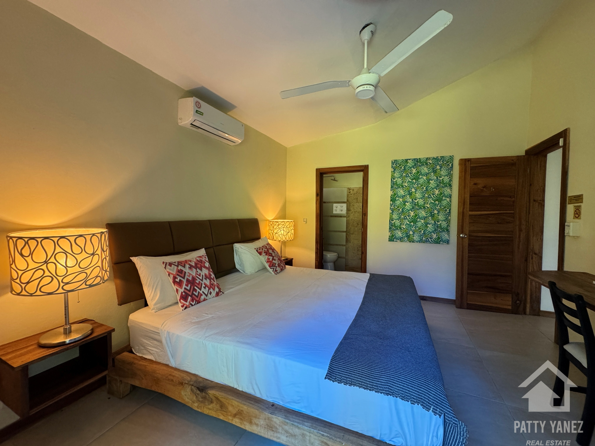 Hotel boutique en venta con villa de 9 habitaciones cerca de una playa privada en Cabarete
