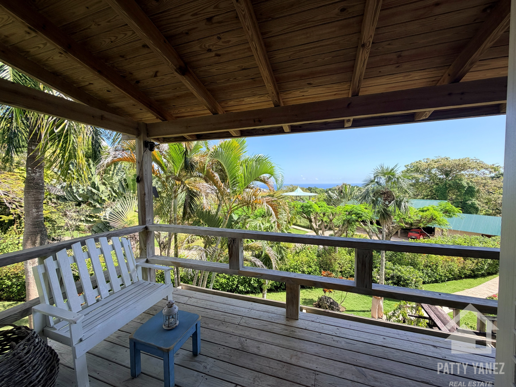 Panoramic Ocean View Villa with Guesthouse in Cabrera – Walk to the Beach