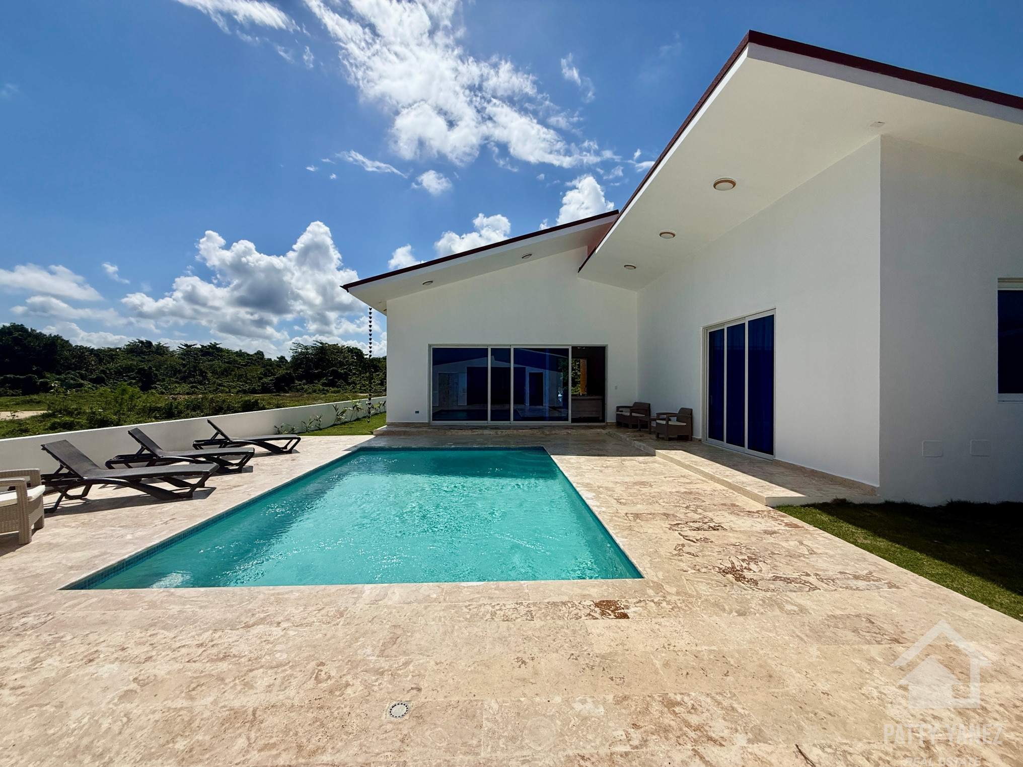 playa encuentro villa for sale in cabarete dominican republic (10) Bright 3-Bedroom Villa in Playa Encuentro, Cabarete