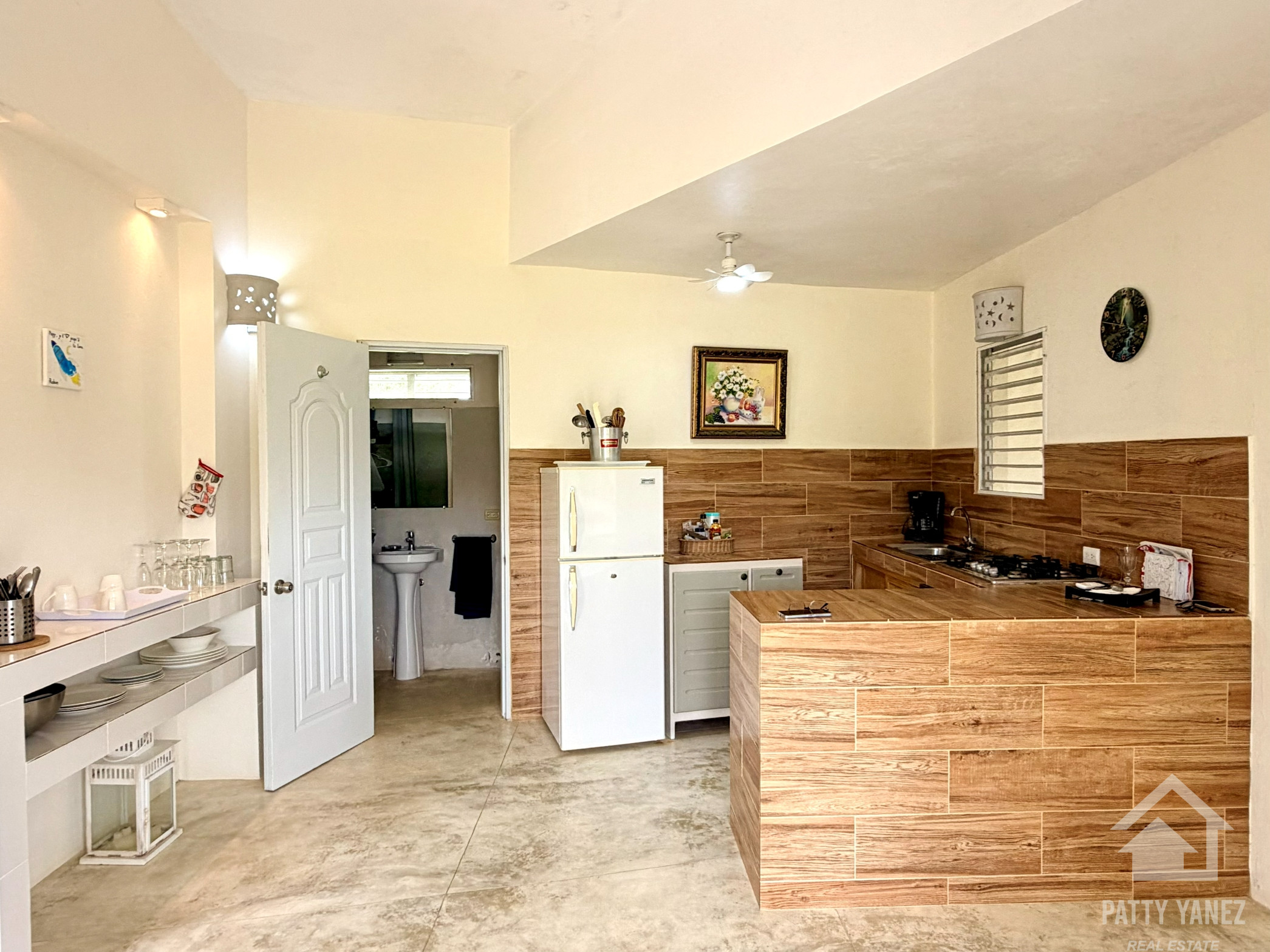 2-Bedroom Villa in Rio San Juan with Scenic View