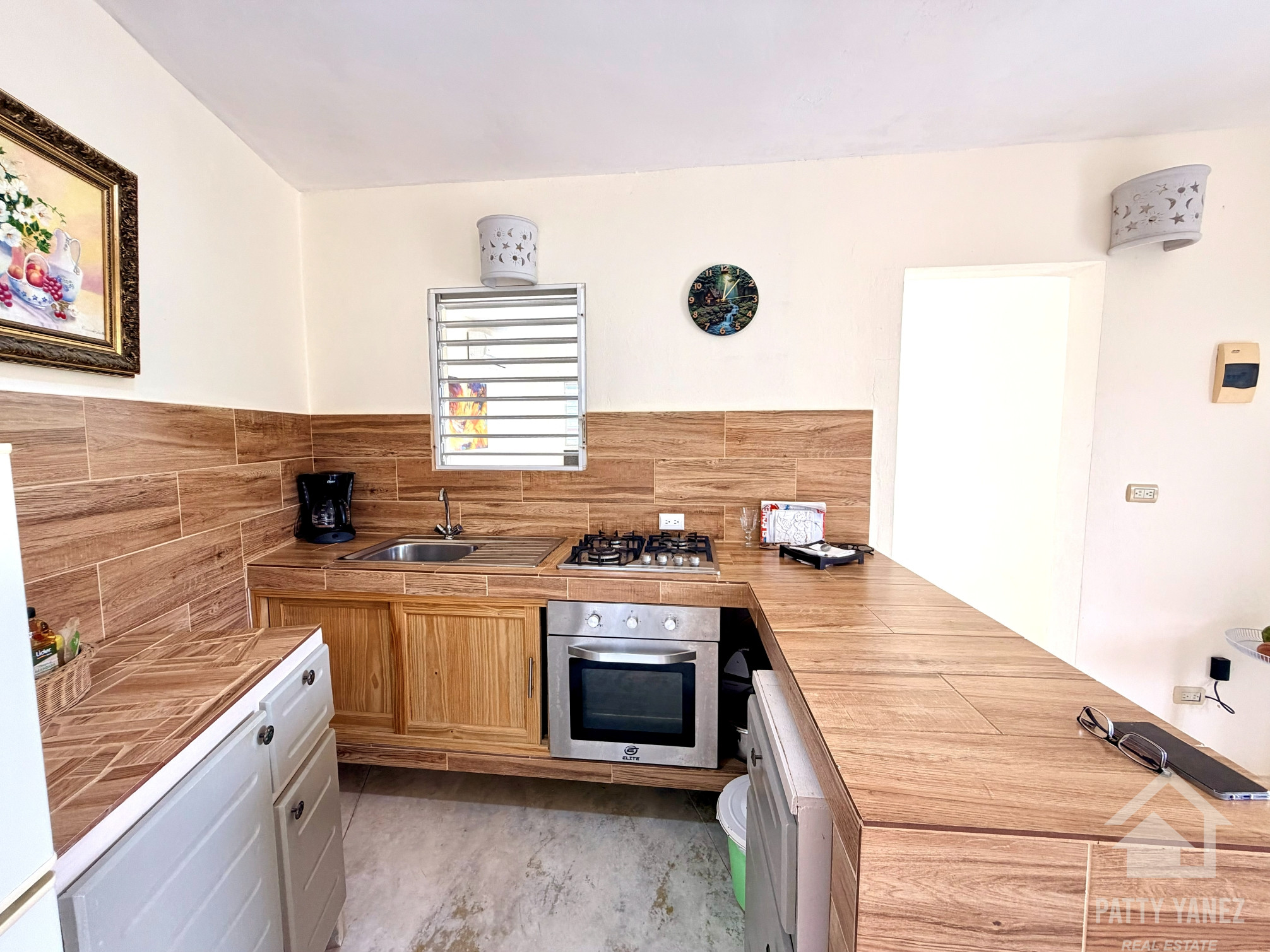 2-Bedroom Villa in Rio San Juan with Scenic View