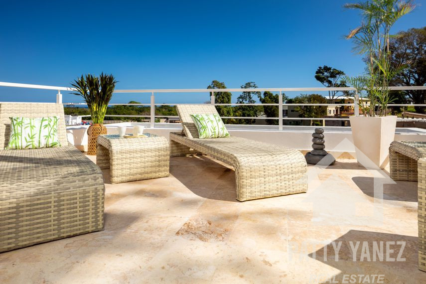 Villa tropical moderna de 3 dormitorios cerca de los centros de Sosúa y Cabarete