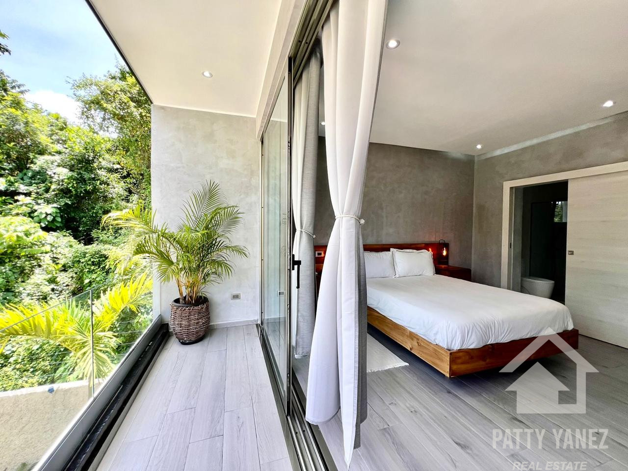 3-Bedroom Caribbean Villa in Las Terrenas with Private Pool and Modern Comforts