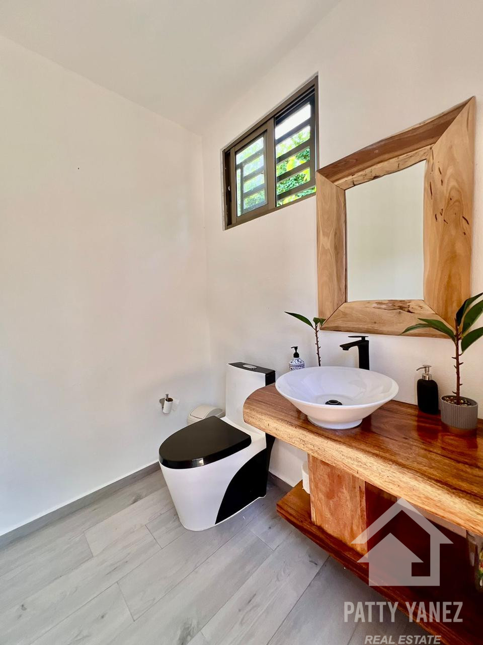 3-Bedroom Caribbean Villa in Las Terrenas with Private Pool and Modern Comforts