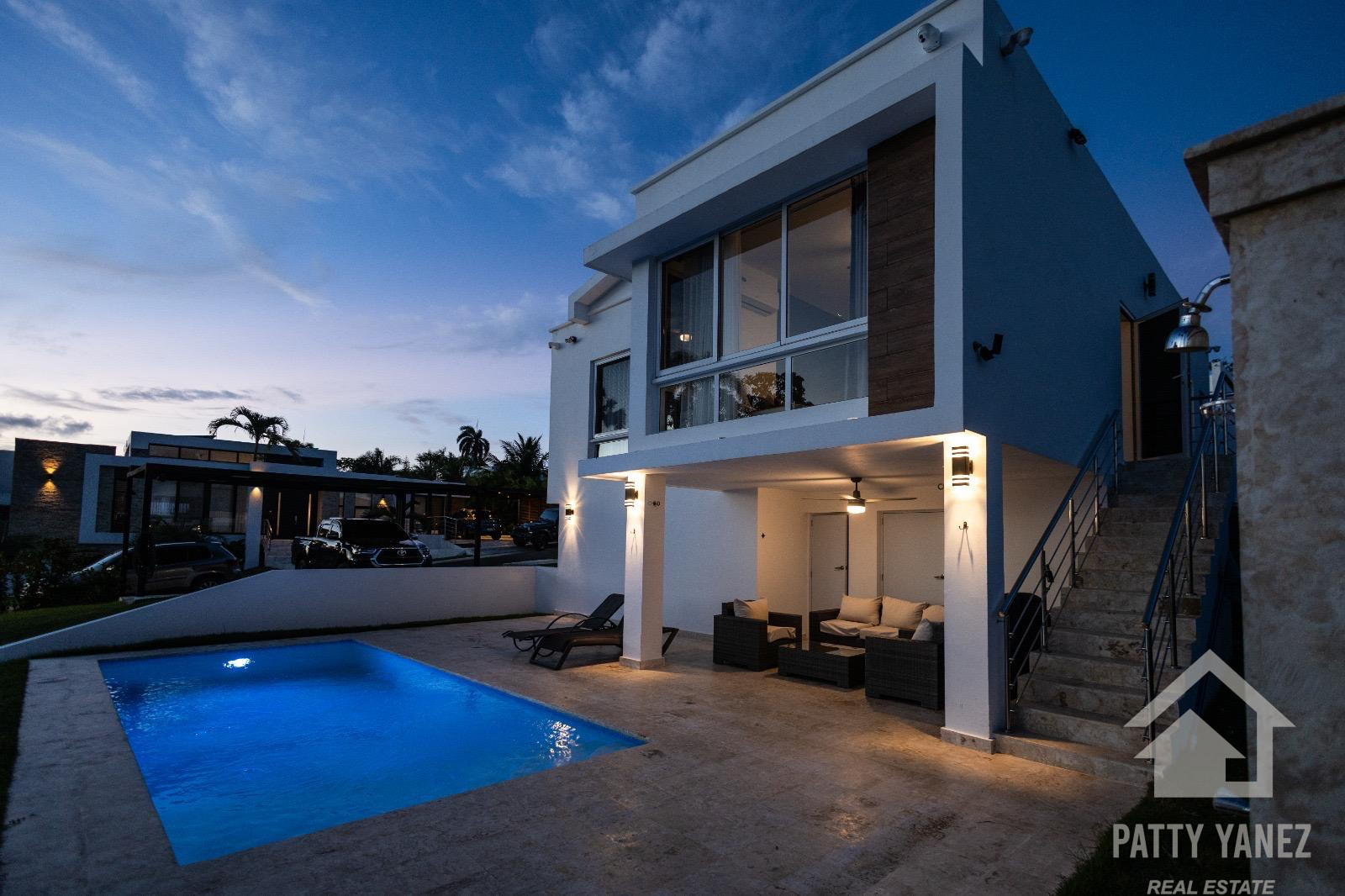 Villa Moderna en Playa Encuentro, Cabarete