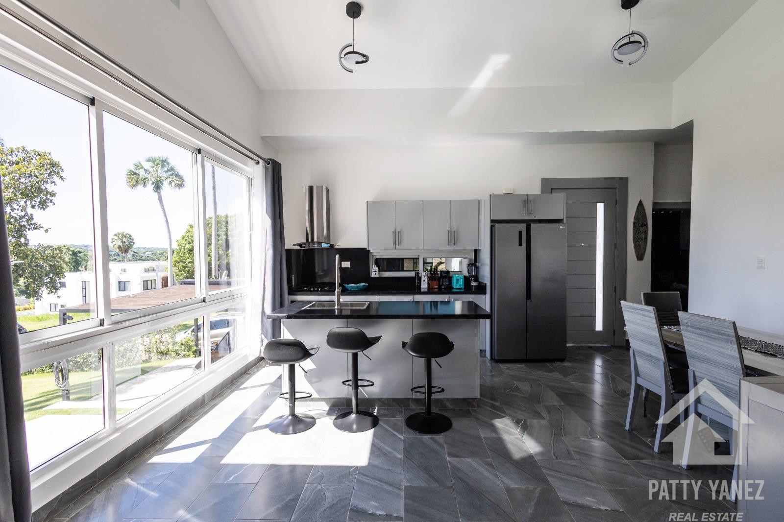 Villa Moderna en Playa Encuentro, Cabarete