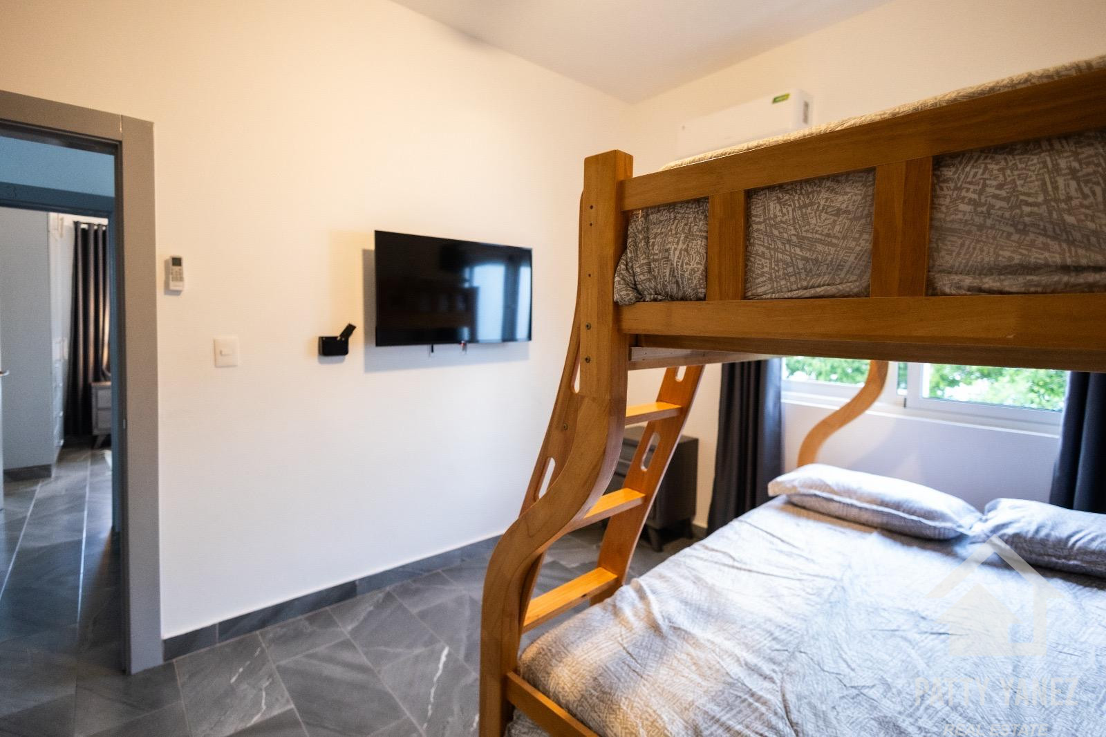 Villa Moderna en Playa Encuentro, Cabarete
