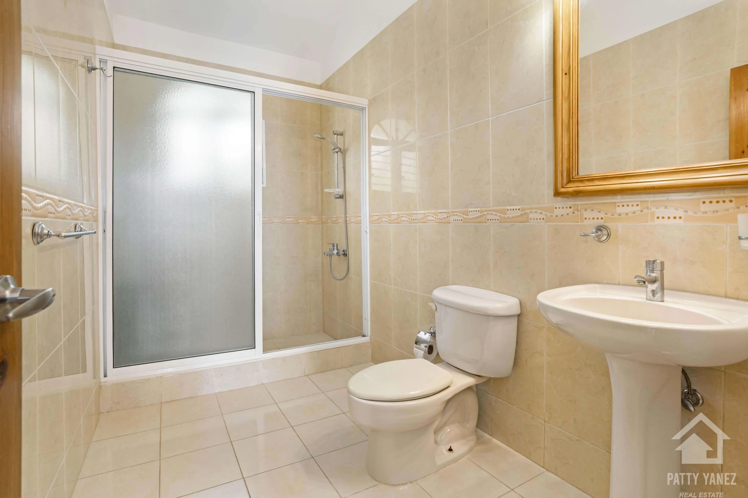 Move-In Ready 3-Bedroom Home with Pool in Sosúa Gated Community