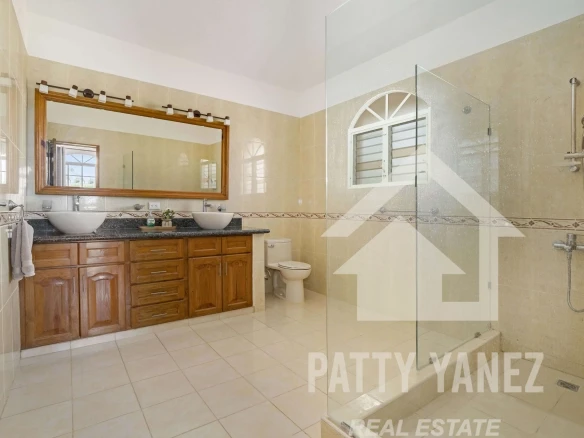 Move-In Ready 3-Bedroom Home with Pool in Sosúa Gated Community
