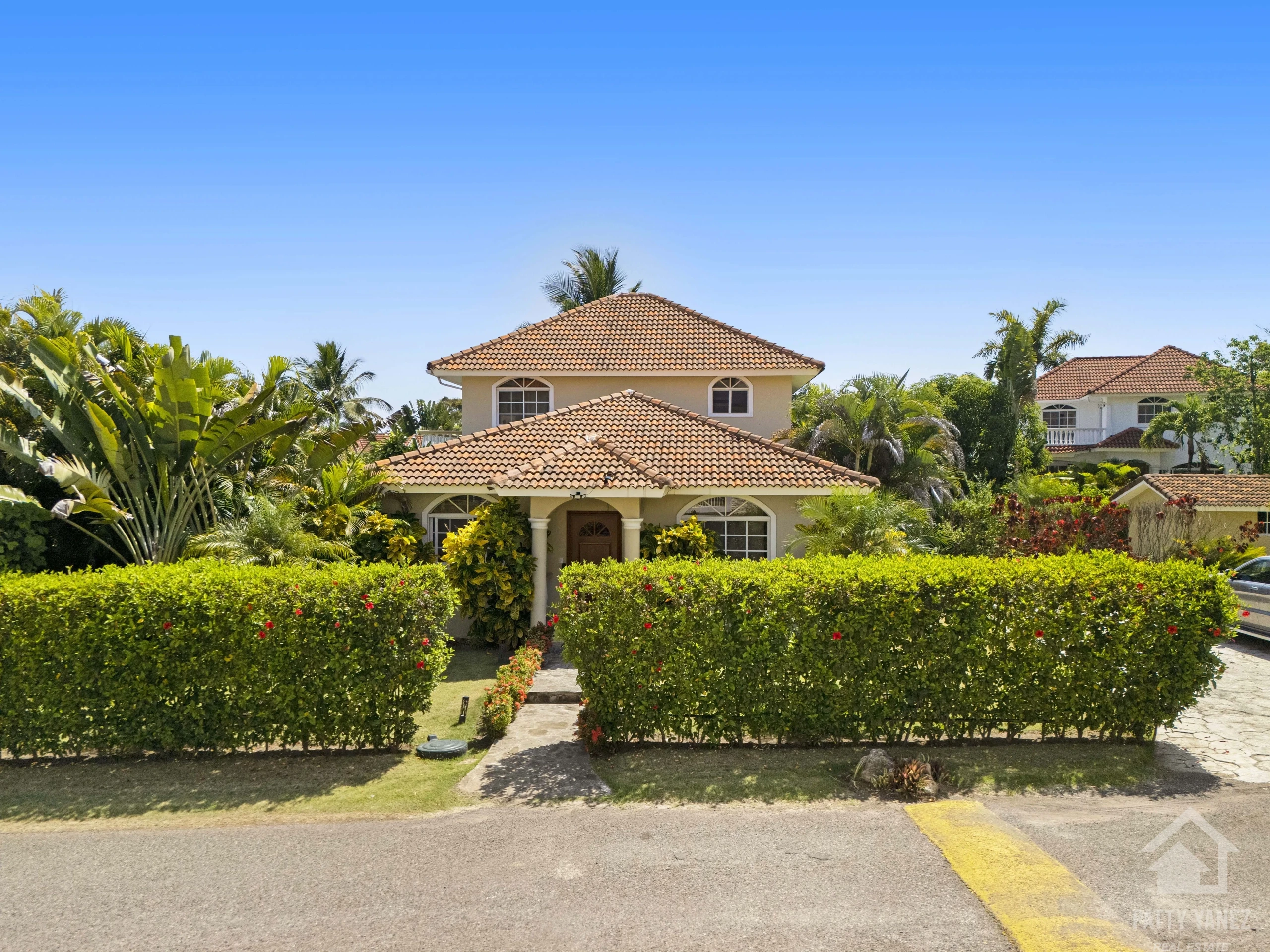 Move-In Ready 3-Bedroom Home with Pool in Sosúa Gated Community