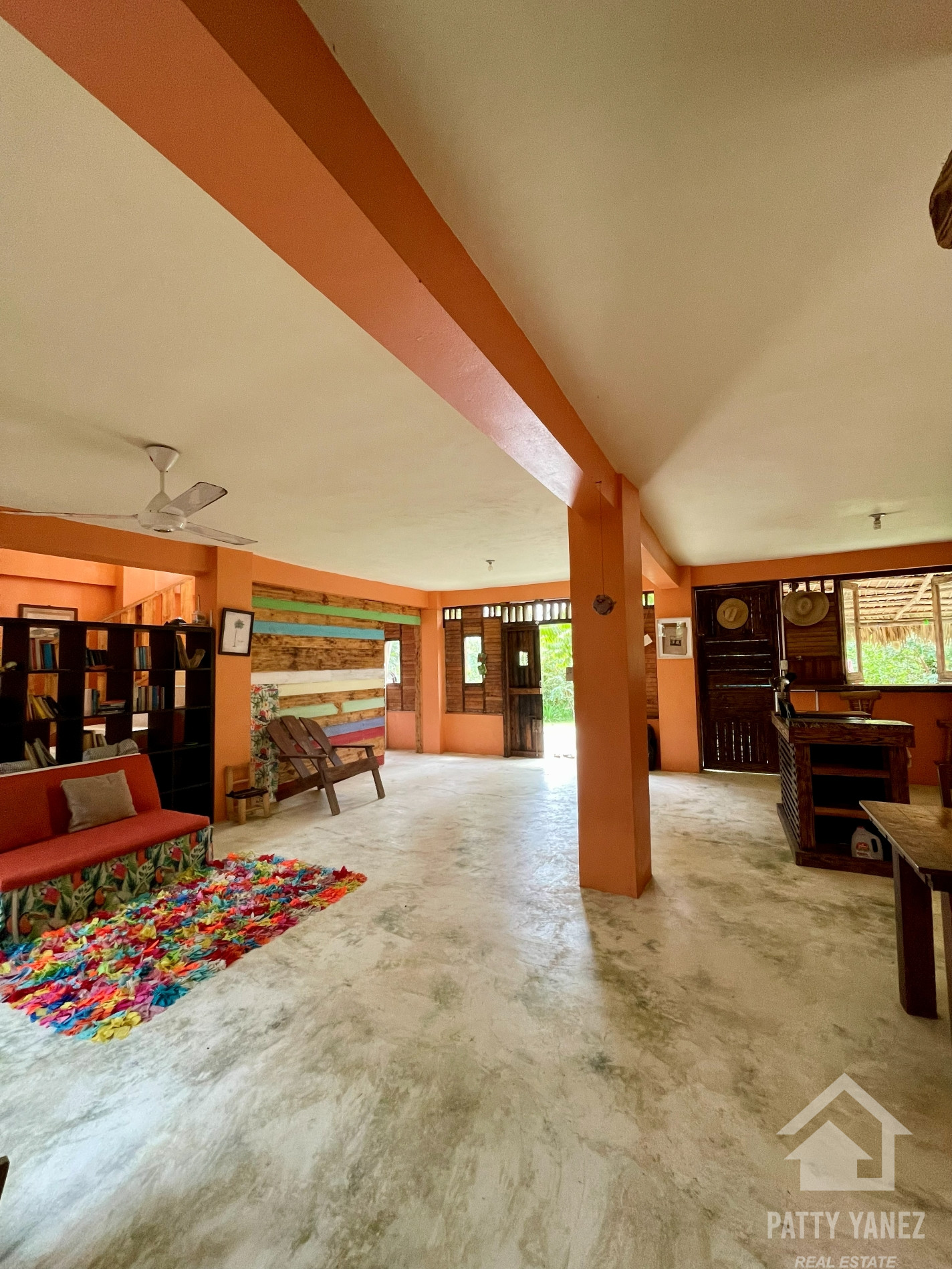 Villa de 2 dormitorios con casas de huéspedes en Playa Encuentro, Cabarete