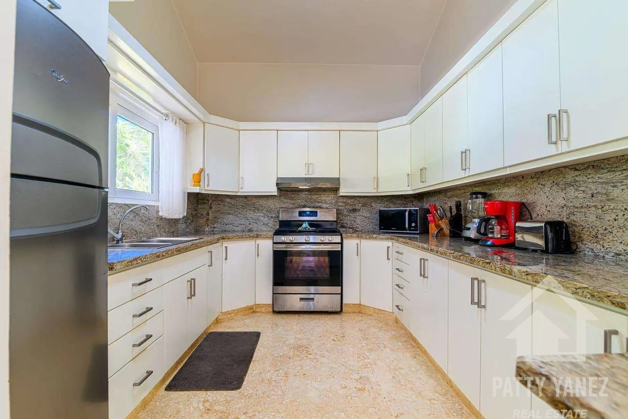 4-Bedroom Villa in Gated Sosúa Community