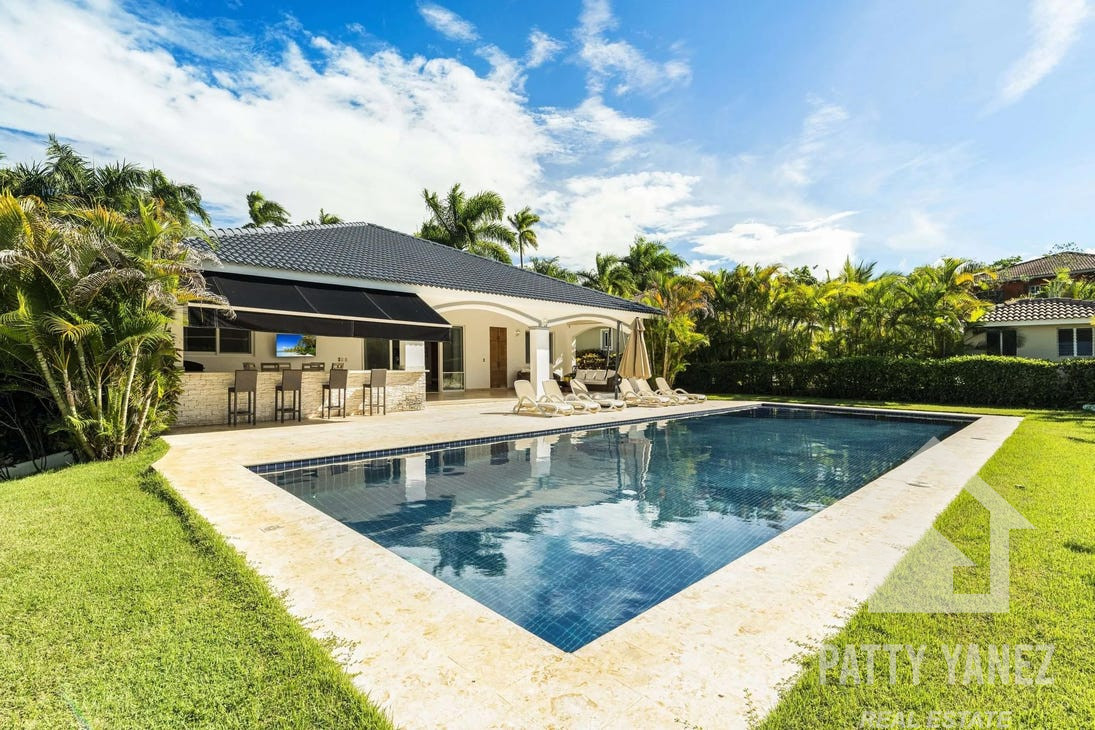 4-Bedroom Villa in Gated Sosúa Community