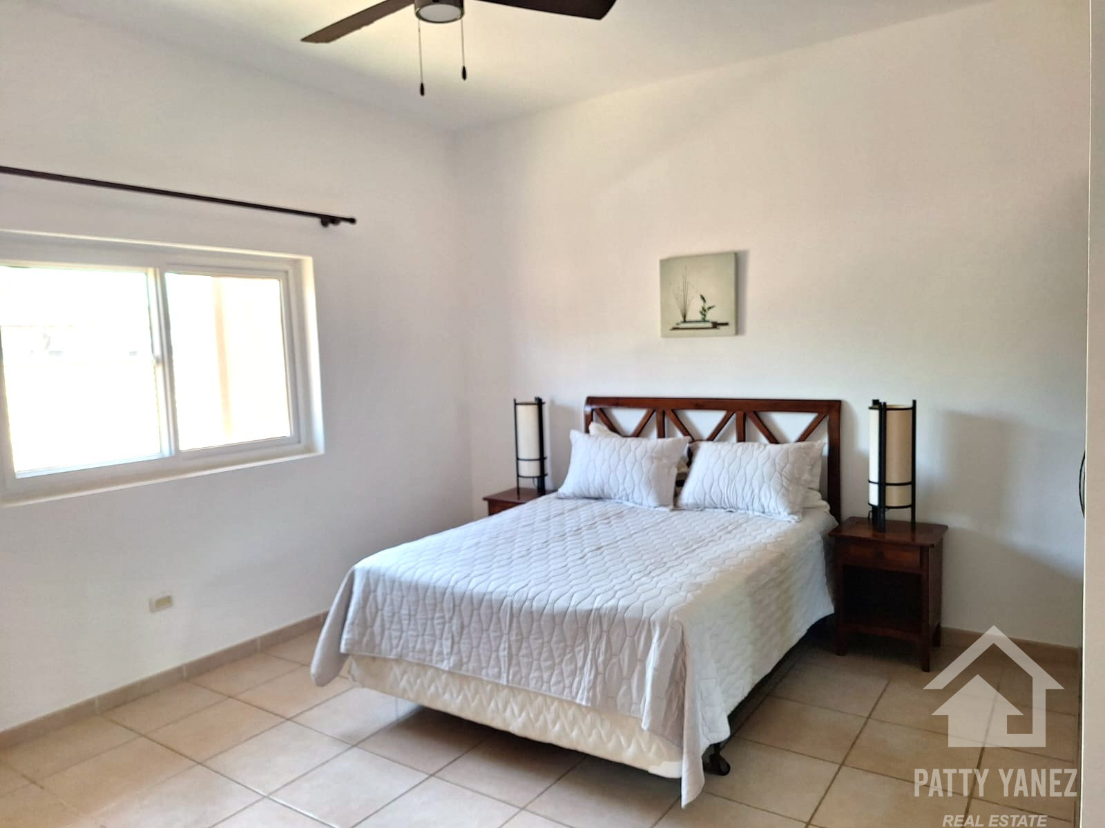 Condominio de lujo frente al mar en Kite Beach: 2 recámaras y amplia terraza