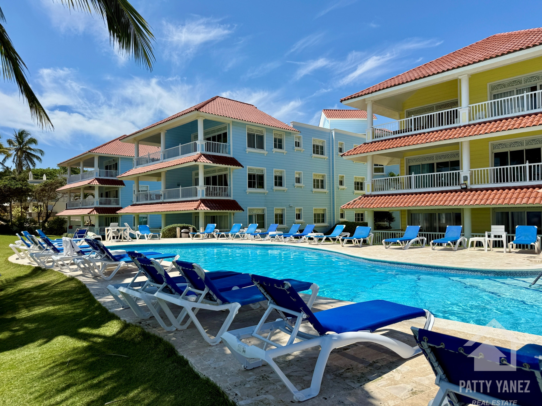 Ático de 2 dormitorios frente al mar en Cabarete con vista al mar