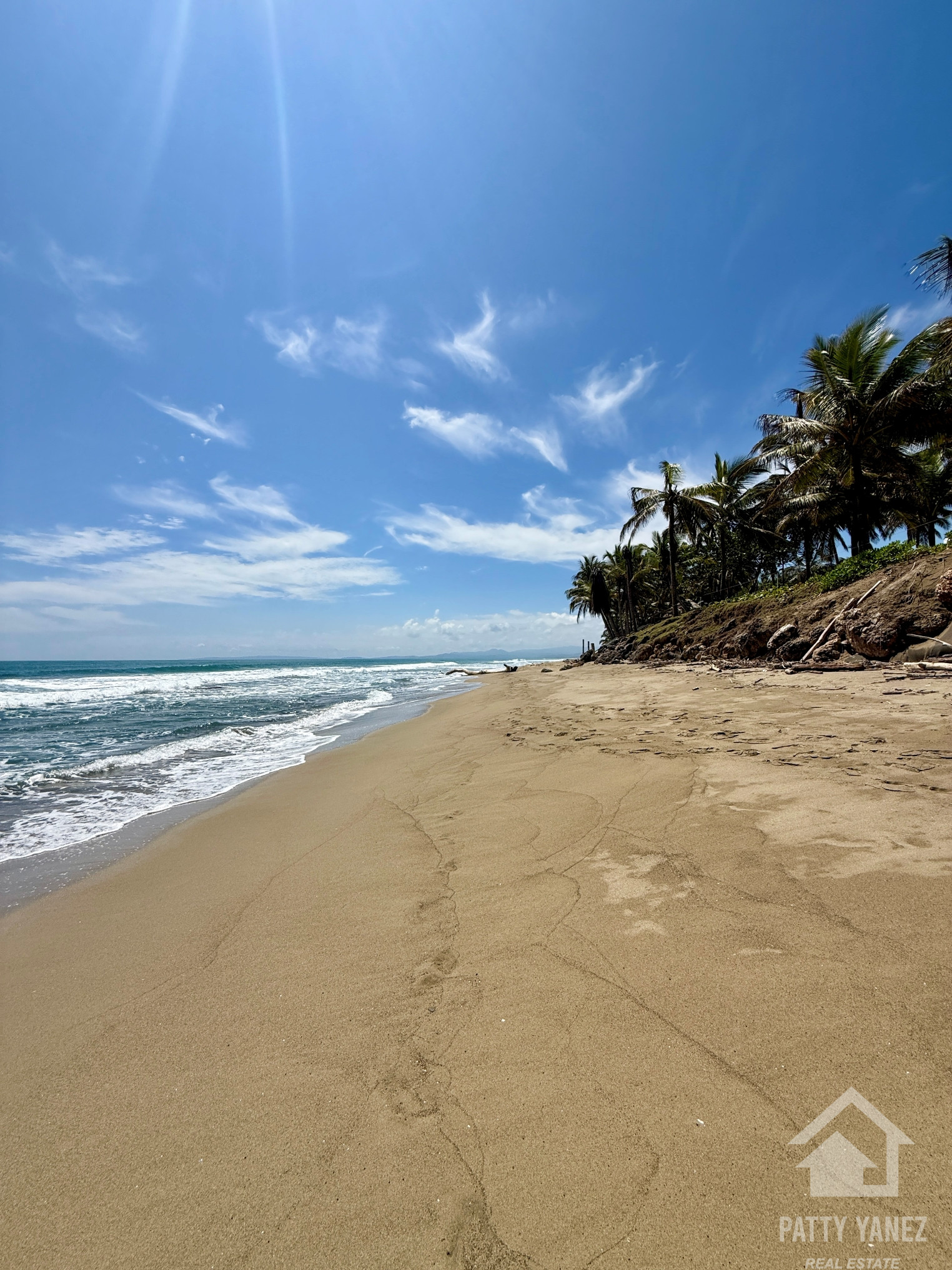 Ático de 2 dormitorios frente al mar en Cabarete con vista al mar