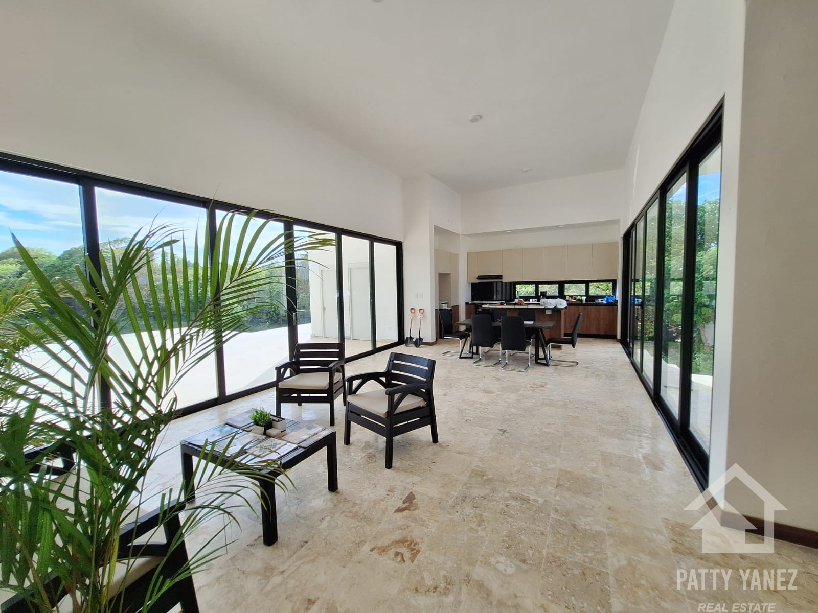 Villa de 3 dormitorios en una nueva urbanización situada en una ladera