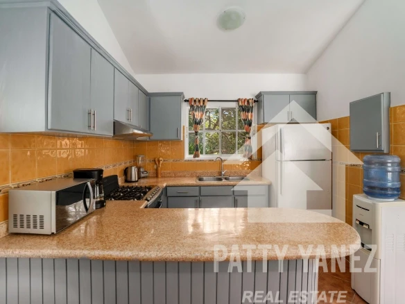 Charming 2-Bedroom Villa Steps from Scenic Dining & Views