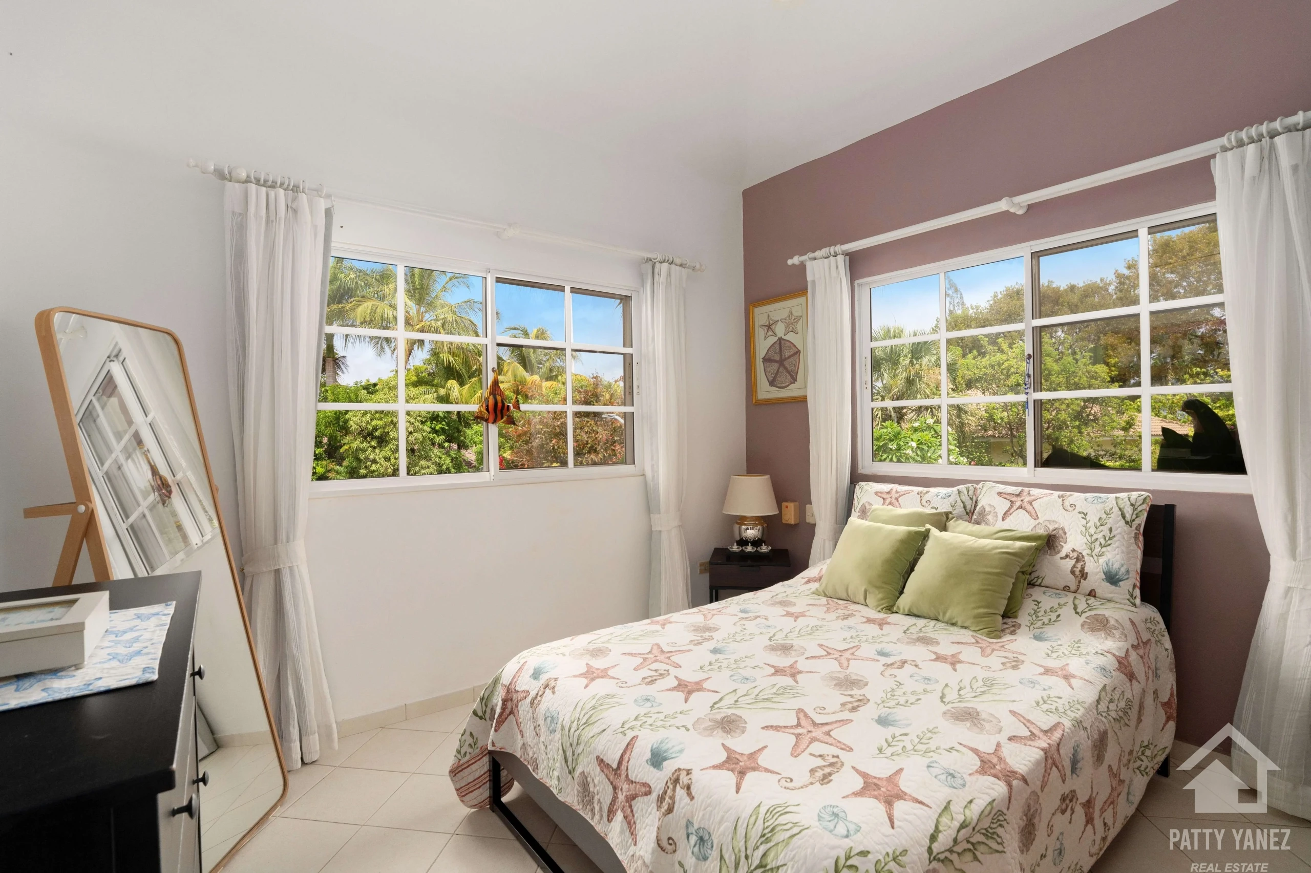 Una vida relajada en la isla en una preciosa villa amueblada