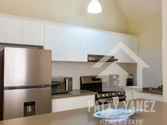 Bright 3-Bedroom Villa in a Well-Located, Quiet Gated Community