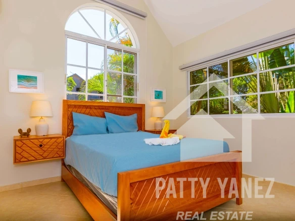 Bright 3-Bedroom Villa in a Well-Located, Quiet Gated Community