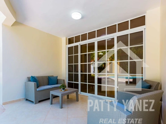 Bright 3-Bedroom Villa in a Well-Located, Quiet Gated Community