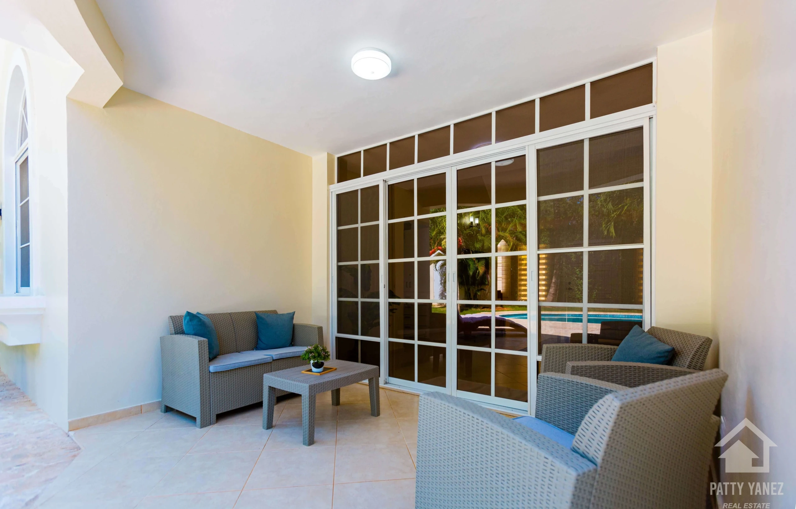 Bright 3-Bedroom Villa in a Well-Located, Quiet Gated Community