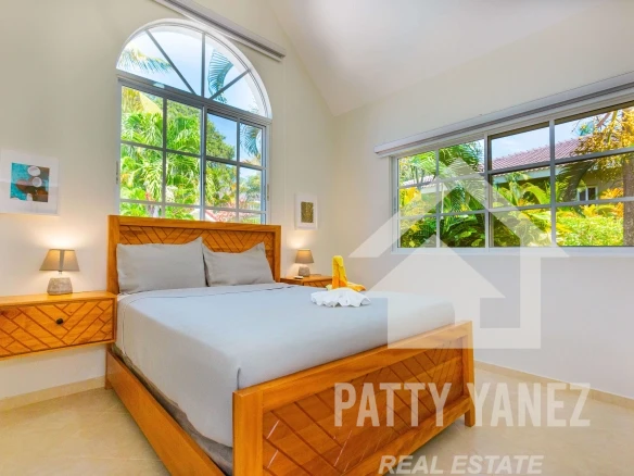 Bright 3-Bedroom Villa in a Well-Located, Quiet Gated Community